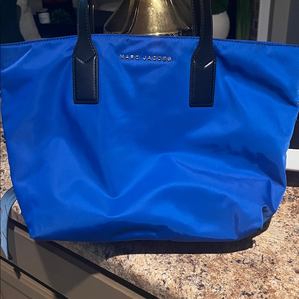 Marc Jacobs Vibrant Blue Handbag with Black Accents
